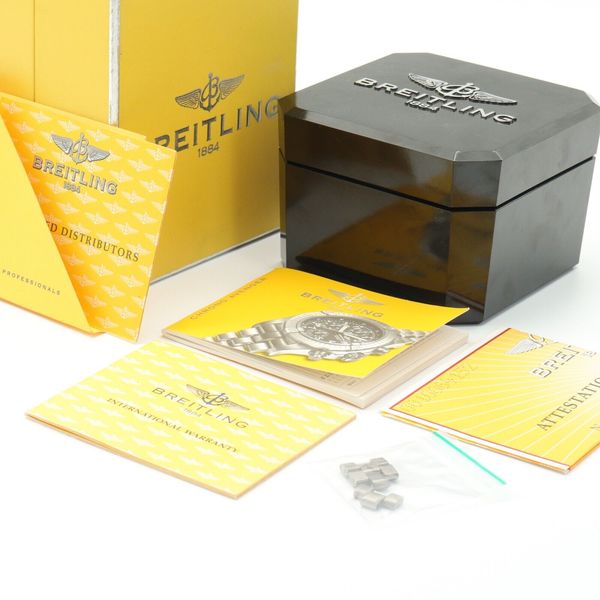 Breitling Chrono Avenger E13360